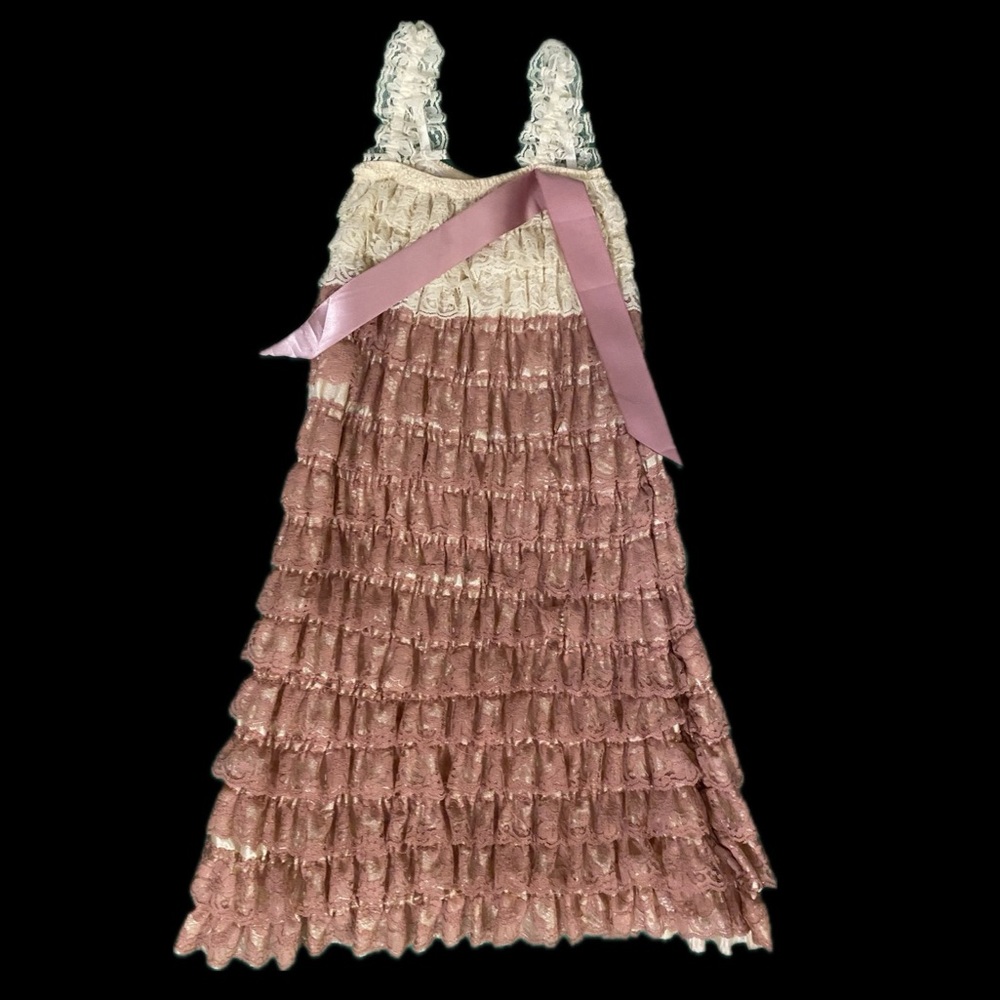 Boutique Lace Dress (Toddler 2T) NWOT - Perfect for photo shoot or Easter!